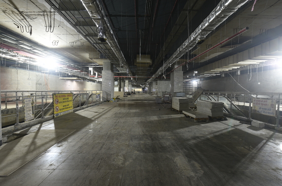 Images of BKC Metro Station taking shape