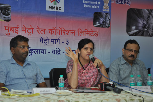 Mrs. Ashwini Bhide, MD, MMRC interacting with the journalists during press confrence