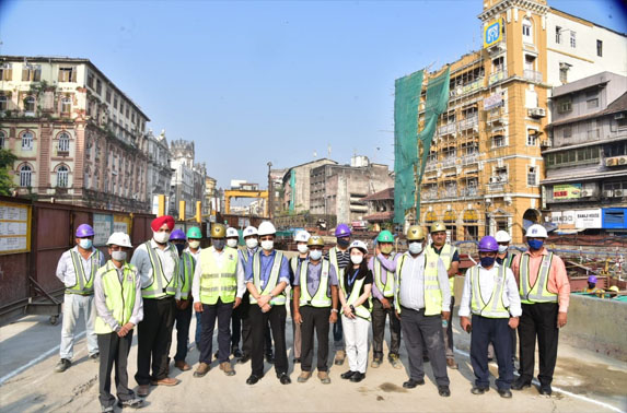 Dr. Yasukata Fukahori, Consul General of Japan in Mumbai, Ms. Reiko Mori, Consul Economics Division, Ms. Megumi Shimada, Research/Advisor, Economics Division and Mr. Kunal Chonkar, Officer, Economics Division visited the Hutatma Chowk Station with Mr. Ranjit Singh Deol, MD, MMRC, and other senior MMRC Officials.